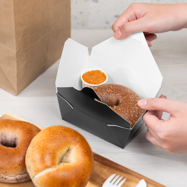 KYFP-FTG30B_04 30 fl oz Fold-To-Go Container (Box #1) (Black)